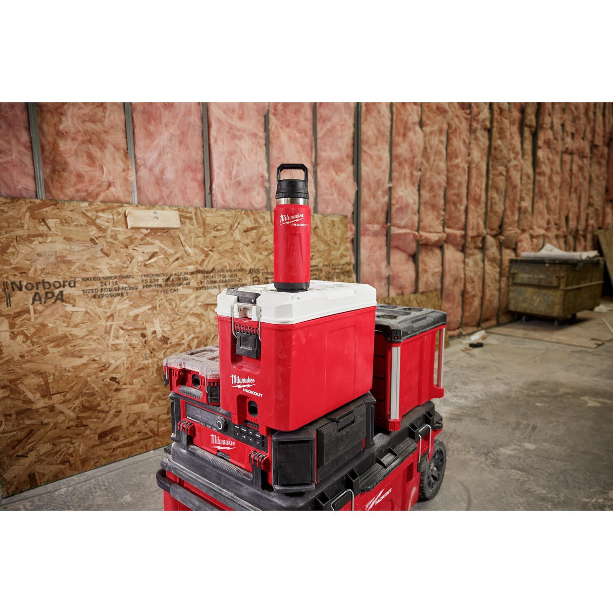 Milwaukee 48-82-8396RX PACKOUT 24 oz Insulated Bottle with Chug Lid - 5