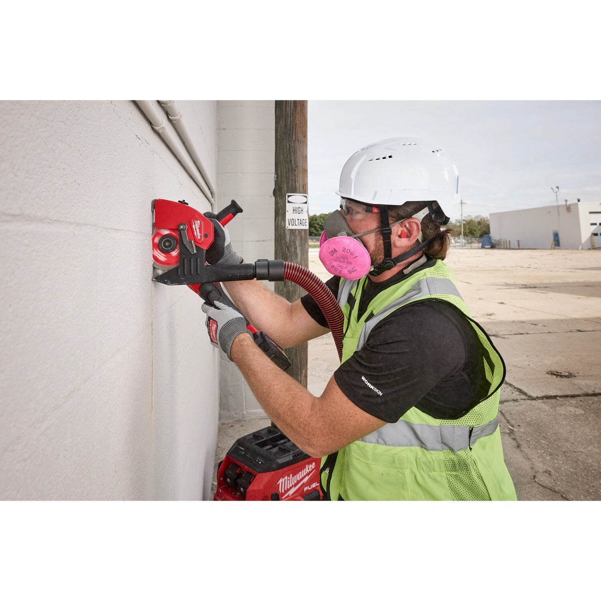 Milwaukee 49-40-6215 6 in. Tuckpointing Dust Shroud Grinder Attachment for 4-1/2 in. to 7 in. AC/DC Angle Grinders - 7