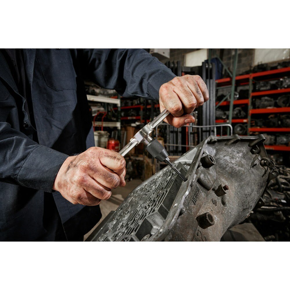 Milwaukee 49-57-5002 Hex-LOK 2-in-1 Tap and Die Threading Handle - 7