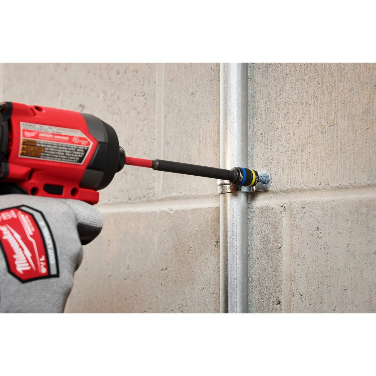 Milwaukee 49-66-4746 QUIK-CLEAR 2-in-1 Magnetic Nut Driver - 8