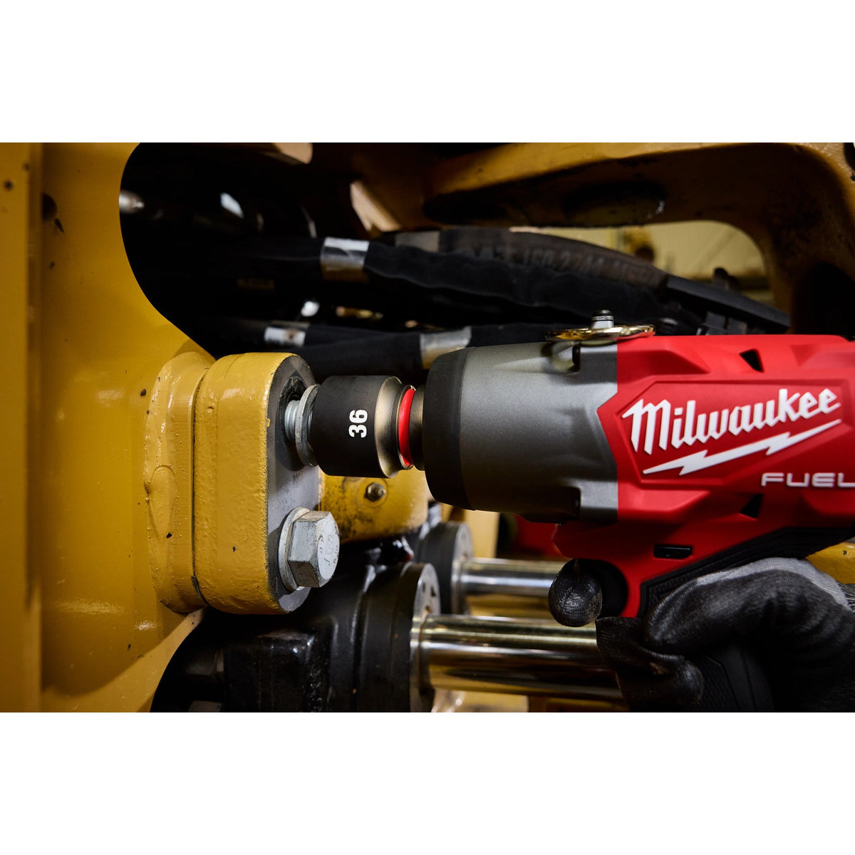 Milwaukee 49-66-6638 Shockwave 1" Drive 54 mm Deep 6 Point Impact Duty Socket - 5