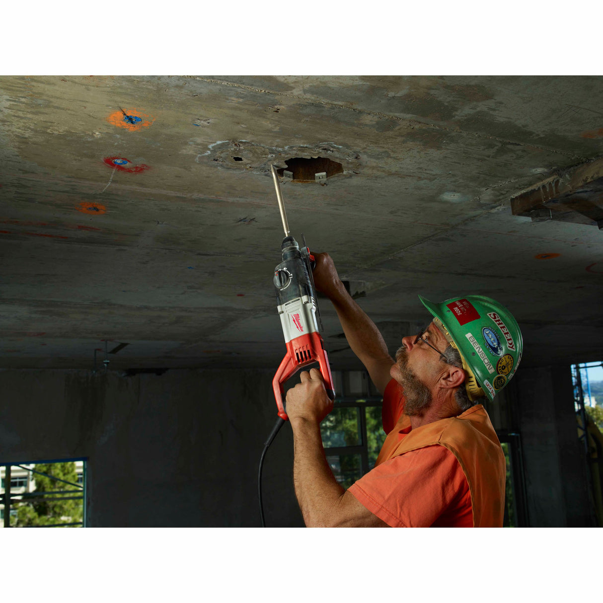 Milwaukee 5262-81 1" SDS Plus D-Handle Rotary Hammer (Reconditioned) - 7