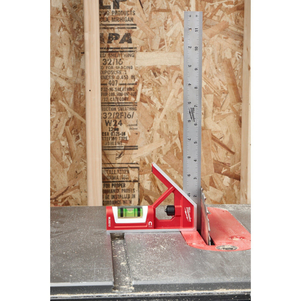 Milwaukee MLSQC12 12 in Magnetic Combination Square with Rare Earth Magnets - 6