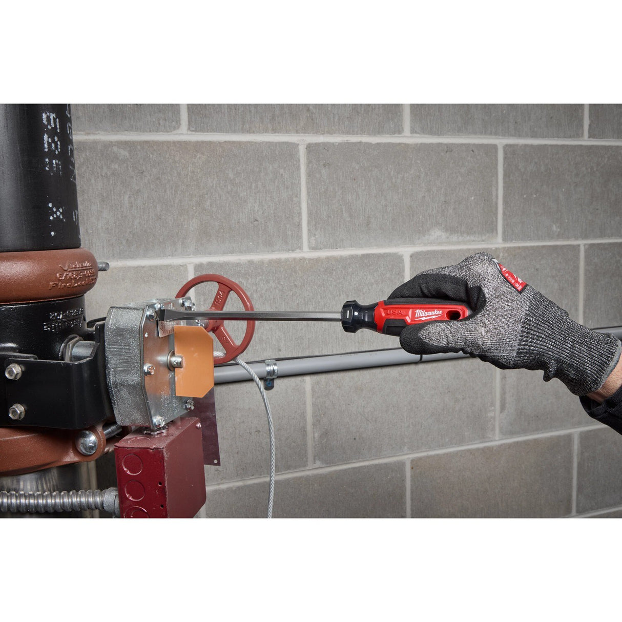 Milwaukee MT203H 3 Phillips 6" Cushion Grip Screwdriver Made in USA - 4