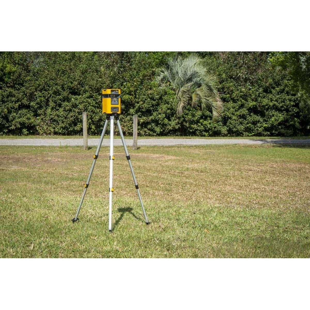 Pacific Laser Systems 5195946 HV2R Rotary Laser Combo Kit 1000' Range with Remote Detector Tripod Grade Rod - 3