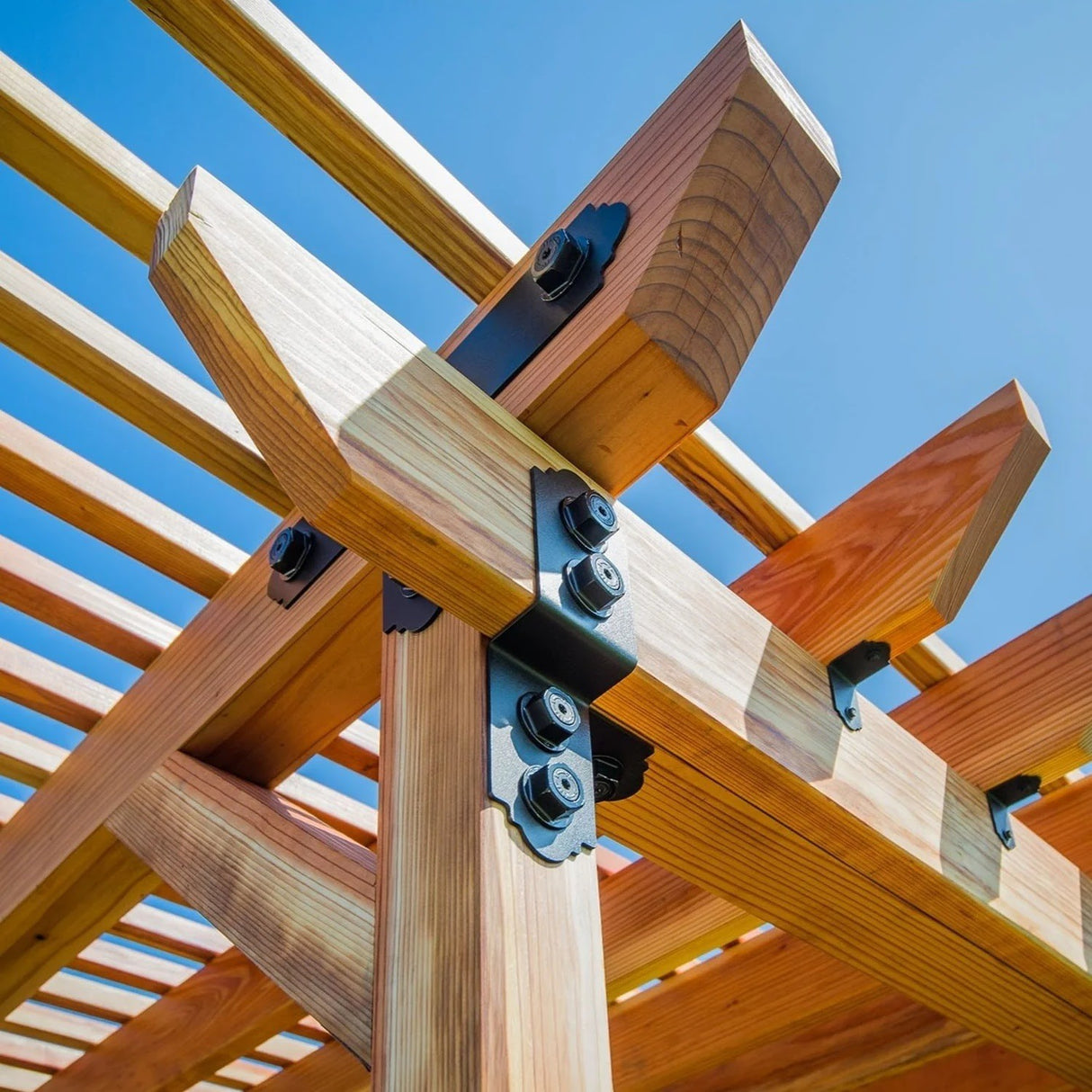 Simpson Strong-Tie APDJT2-4 (3" x 10") 12ga Deck Joist Tie - ZMAX/Black Powder Coated - 4