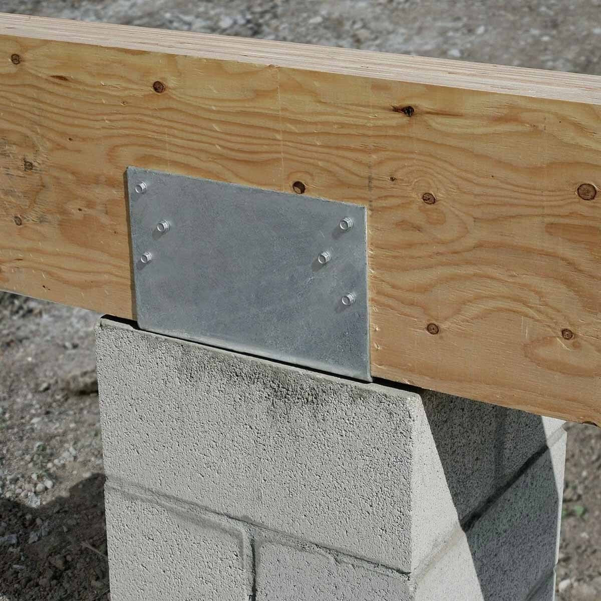 Simpson CCQM5.50-SDS Strong-Tie Column Cap for 5-1/2" Beam with SDS Screws - Secure Column-to-Beam Connection for Concrete Piers - 4