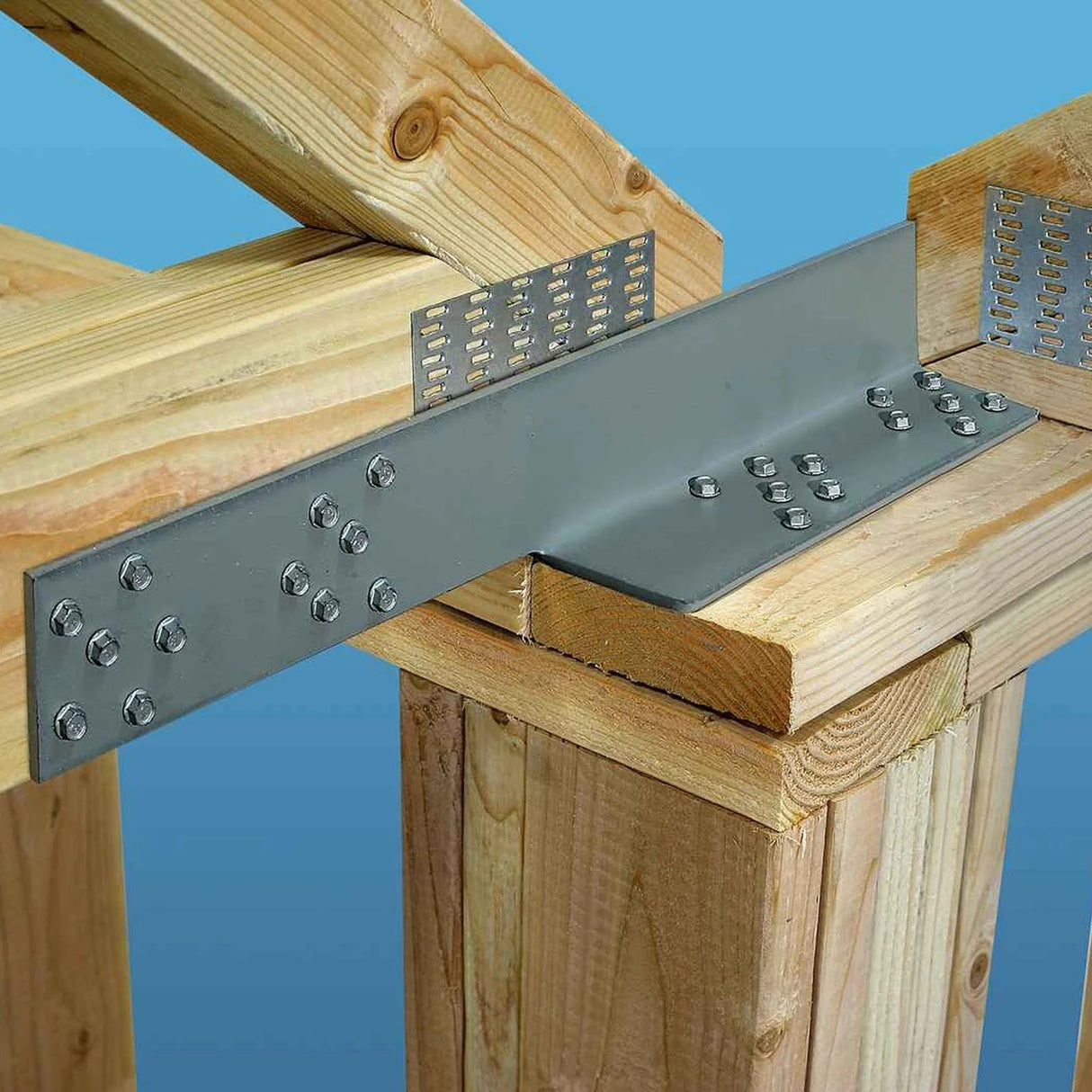 Simpson Strong-Tie DSC5R-SDS3HDG (21") Right-Skewed Drag-Strut Connector with Screws - Hot-Dip Galvanized - 2