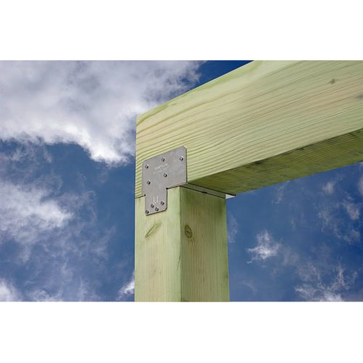 Simpson Strong-Tie EPC4RZ (4") 16 Gauge End Post Cap, ZMAX Finish - 2