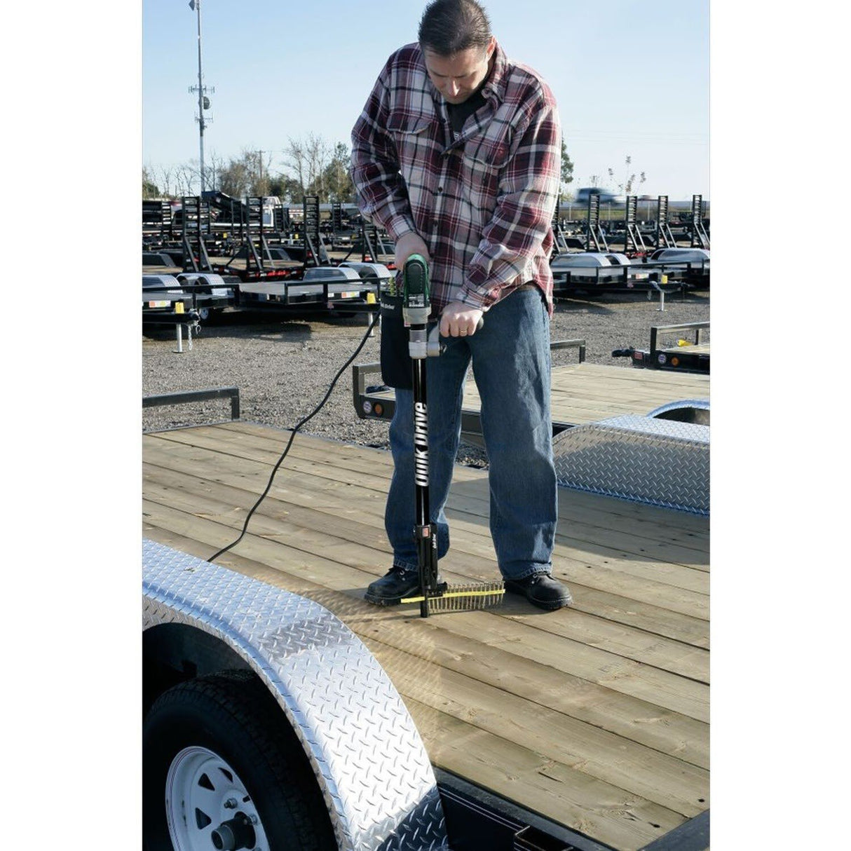 Simpson Strong-Tie TFG1475S Strong-Drive (#14 x 3") TF Wood-to-Steel Screw (Collated) (750 Pack) - 9