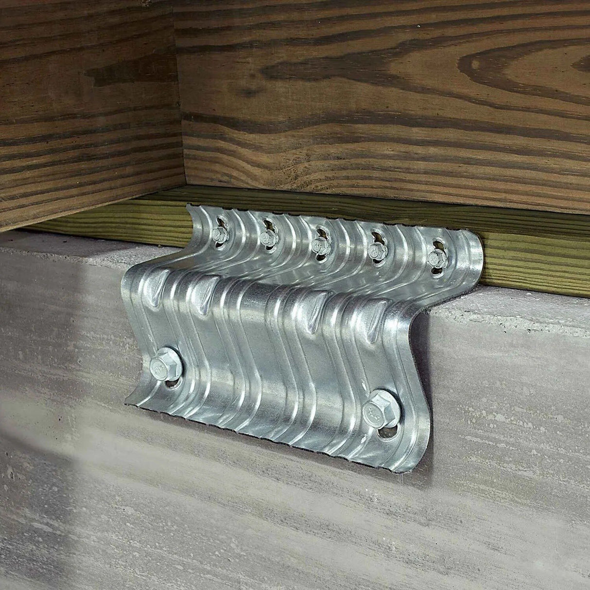 Simpson URFP-SDS3 Strong-Tie Universal Retrofit Foundation Plate with SDS Screws - 2