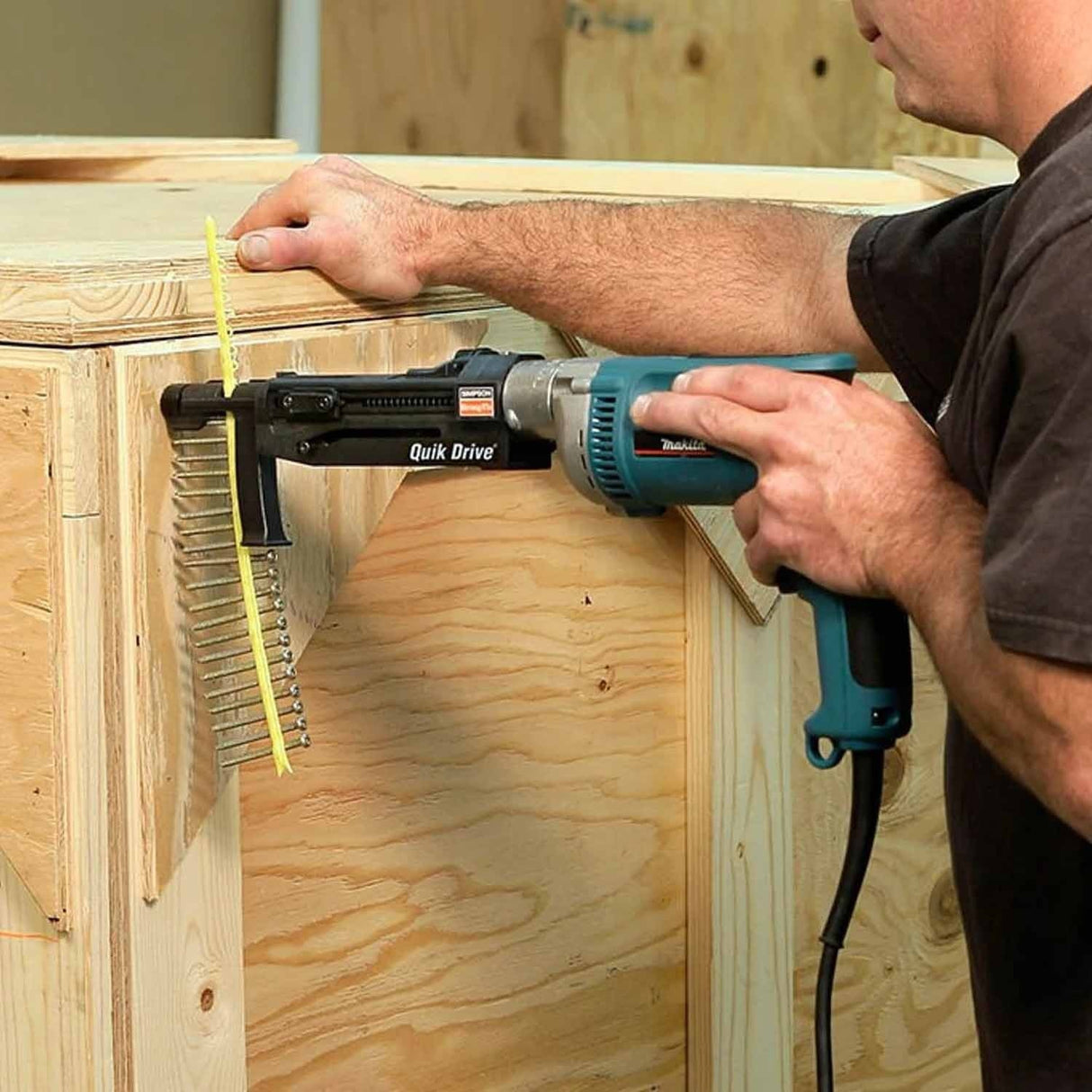 Simpson Strong-Tie WSC112S (#8 x 1-1/2") Collated Wood Screw, #2 Square Flat Head, Yellow Zinc (2000 Pack) - 2