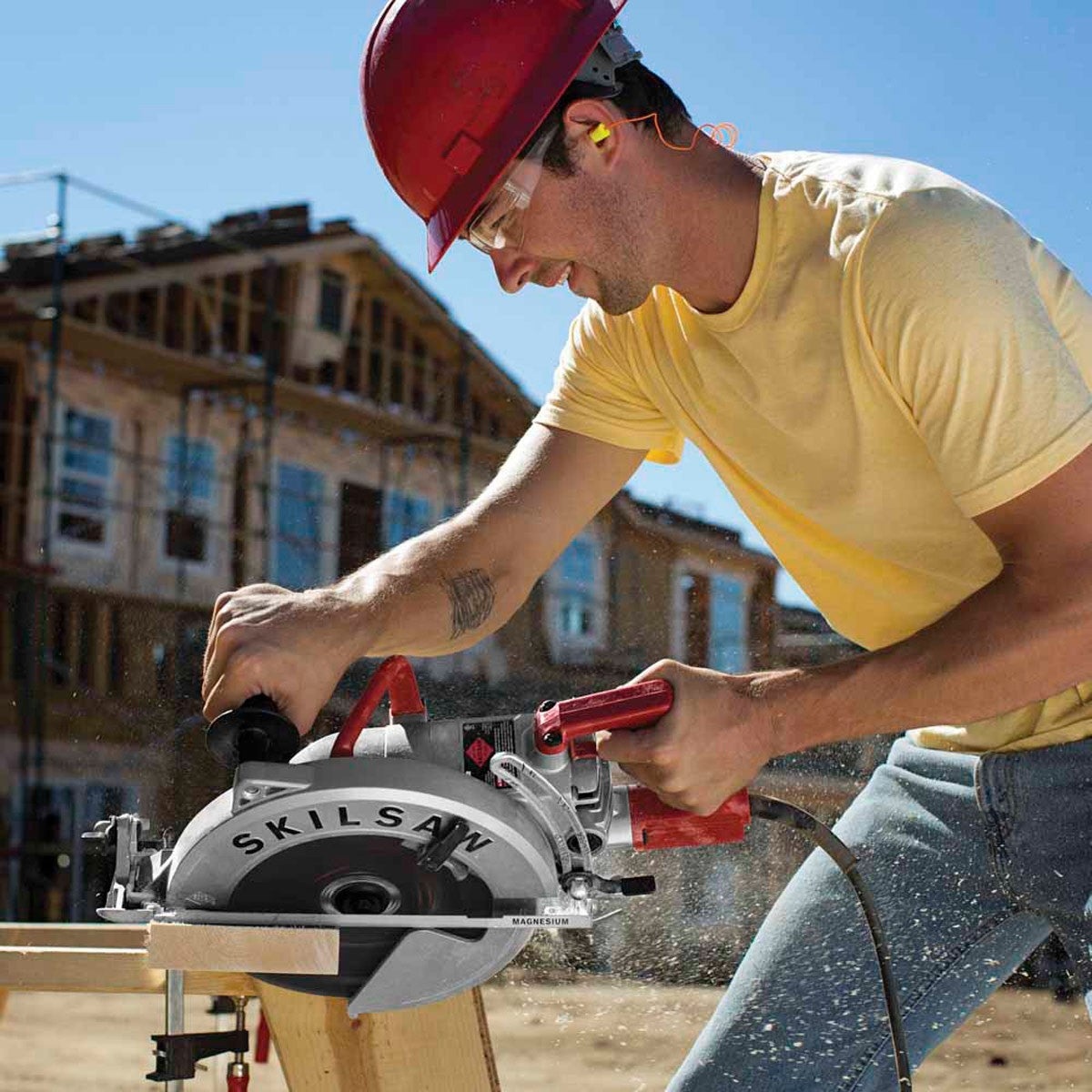 Skil SPT70WM-01 10-1/4" Magnesium SAWSQUATCH Worm Drive Saw - 2