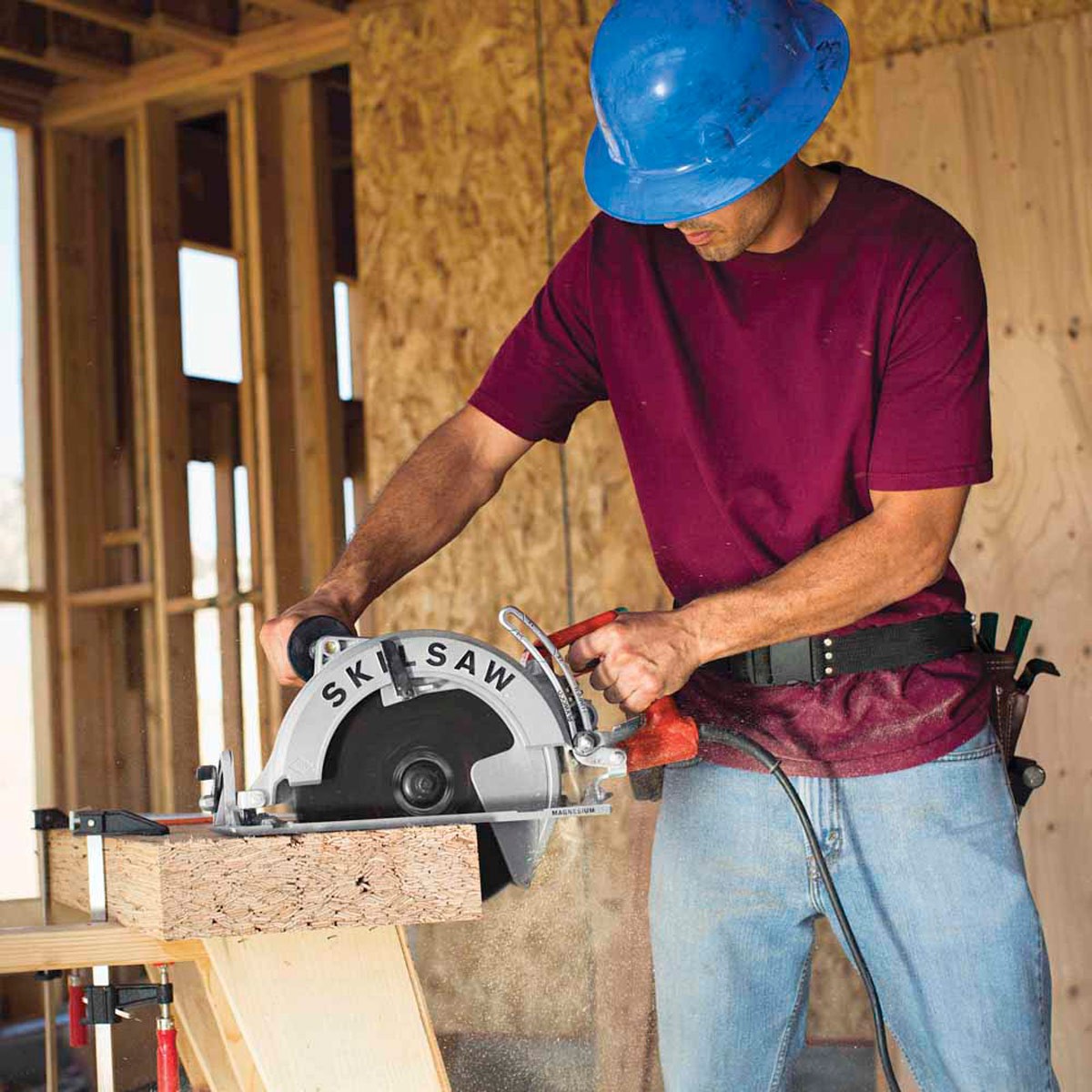 Skil SPT70WM-01 10-1/4" Magnesium SAWSQUATCH Worm Drive Saw - 3