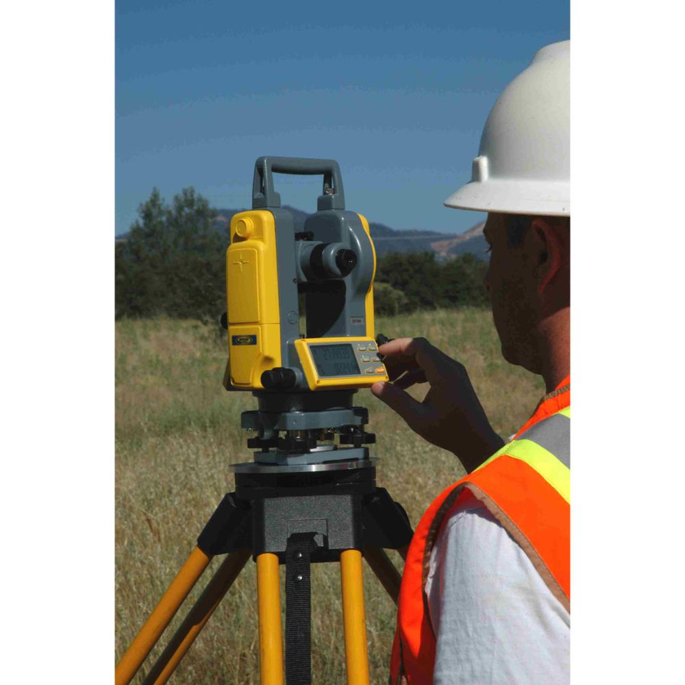 Spectra Precision Laser DET-2 Dig Elec Theodolite, 2 Sec, Dual Lcd Disp, Nimh Bat & Char, Alk Bat Pack, Lens Cover, Calibr Tool, Plumb Bob & Carry Case - 4