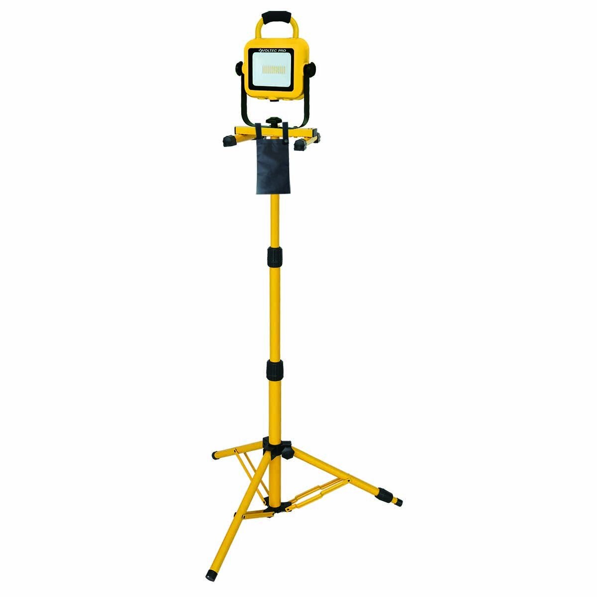 Voltec 08-00733 68W DOB LED Work Light 6,600 Lumens with Tripod