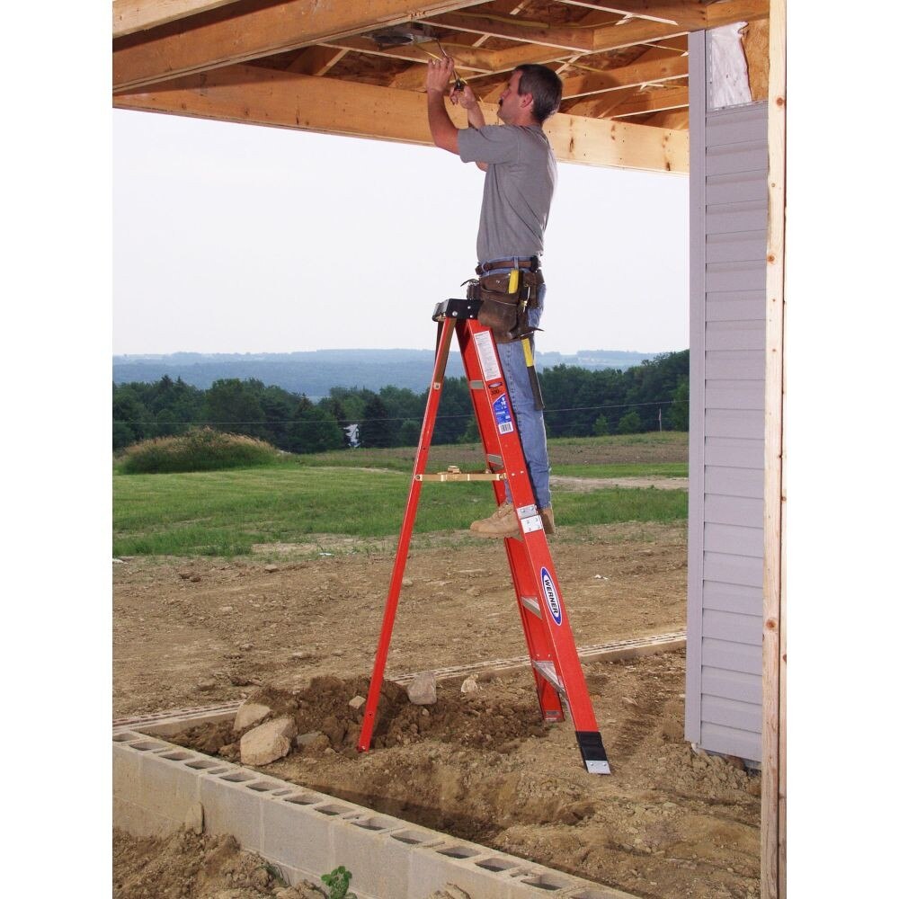 Werner FTP6204 4ft Type IA Fiberglass Tripod Ladder - 8