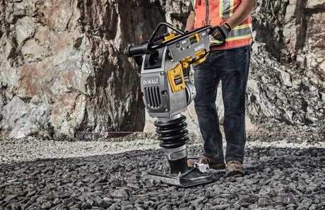 DeWalt DCPS660AG2 POWERSHIFT 60Kg Class Rammer Kit