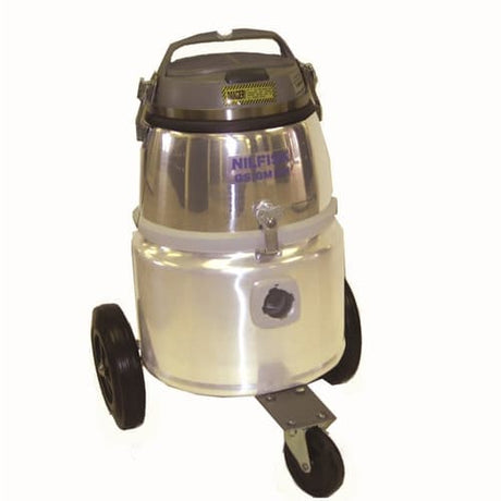 Nilfisk 01696139 GM811 Vacuum Cleaner