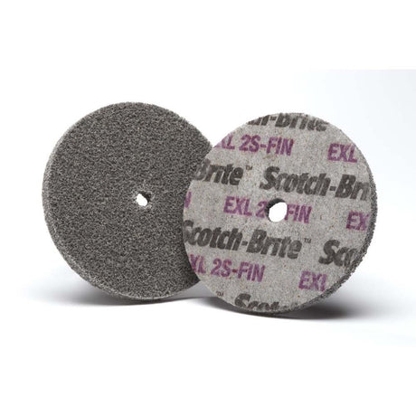 3M 7000000696 Scotch-Brite EXL Unitized Wheel - 2S Fine Grit Silicon Carbide - Metal Deburring, Finishing and Polishing Wheel - 2' x 1/4' x 1/4' (60 Pack)