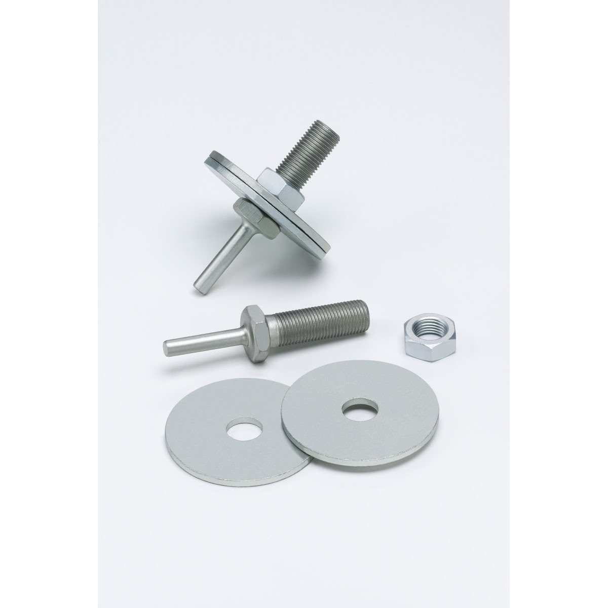 3M 934 Scotch-Brite Unitized Wheel Mandrel, Shaft, Steel, 2-1/2 in Outside Flange Diameter, 6-3/4 in Length, 1/4 in Shank (7000028562)