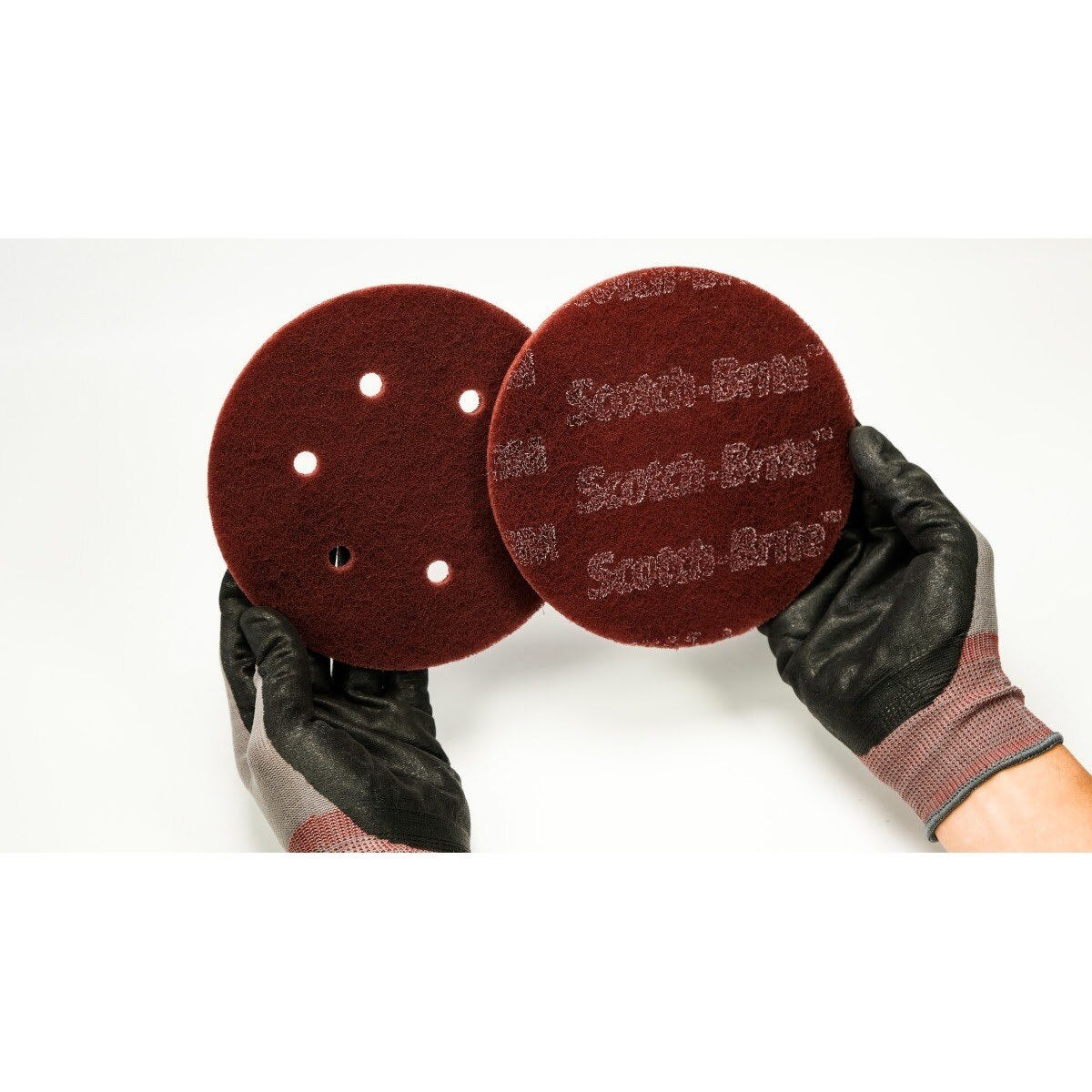 3M 7447 PRO Scotch-Brite Hookit Disc, 5 in x NH A VFN (7010329874) (40 Pack) - 5