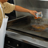 3M 700-40CC Scotch-Brite Quick Clean Griddle Liquid, 3.2 oz (7010385947) (160 Pack) - 3