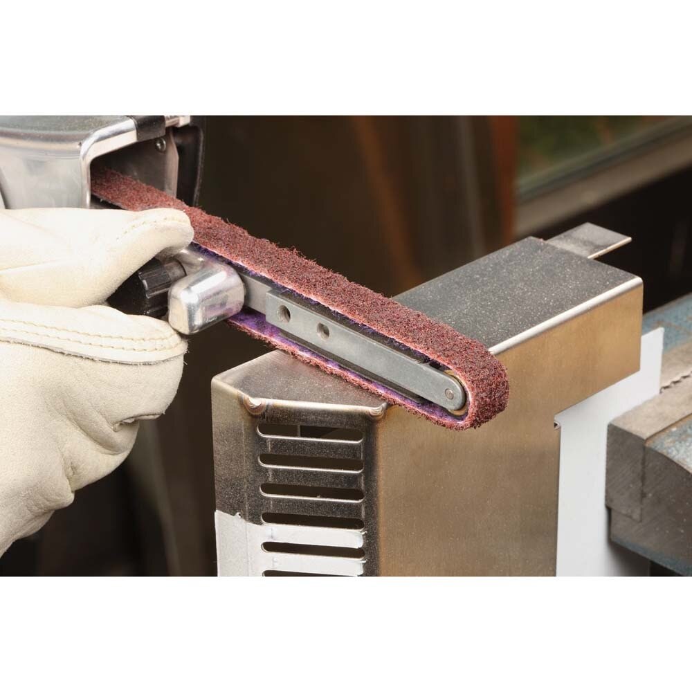 3M 7100010674 Scotch-Brite Durable Flex Low Stretch Belt, DF-BL, A/O Medium, 1/2 in x 18 in (20 Pack) - 3