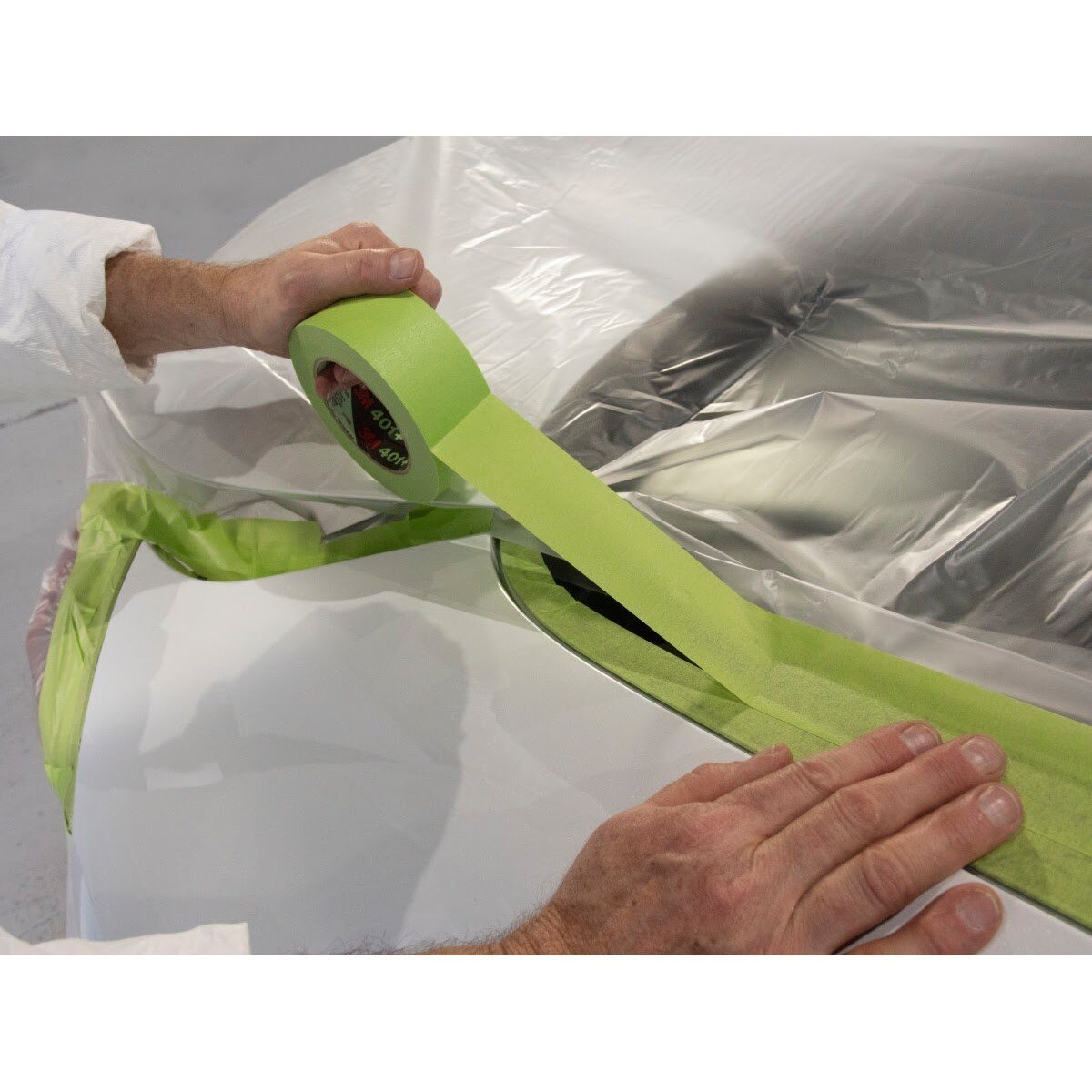 3M 401+ High Performance Green Masking Tape, 144 mm x 55 m, 6.7 mil (7100077767) (8 Pack) - 5