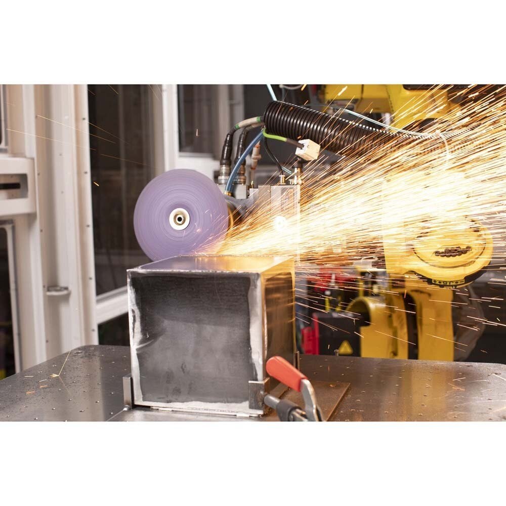 3M 7100310793 Cubitron 3 Fibre Disc 1187C 36+ TN Quick Change 4-1/2 in Die 450E (25 Pack) - 7