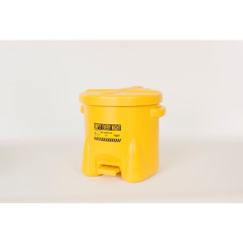 Eagle 935-FLY Polyethylene - Yellow w/Foot Lever