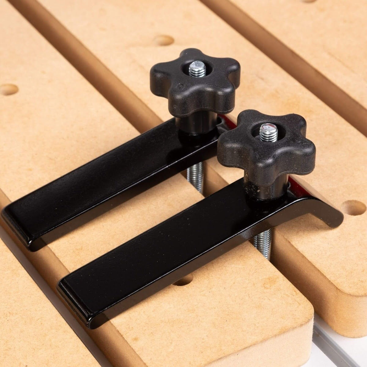 Axiom AX1-101 2 x 2 CNC Router Table with 24 x 24 in Cutting Area and 1 HP Spindle - 7