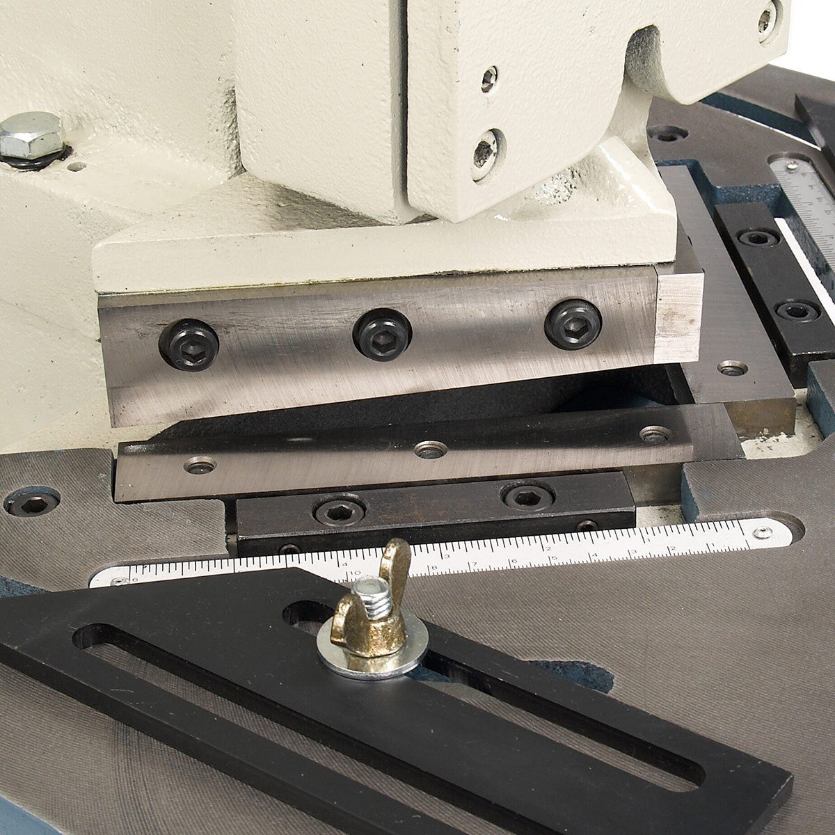 Baileigh Industrial BA9-1007260 Manual Corner Notcher SN-F16-HN - 6