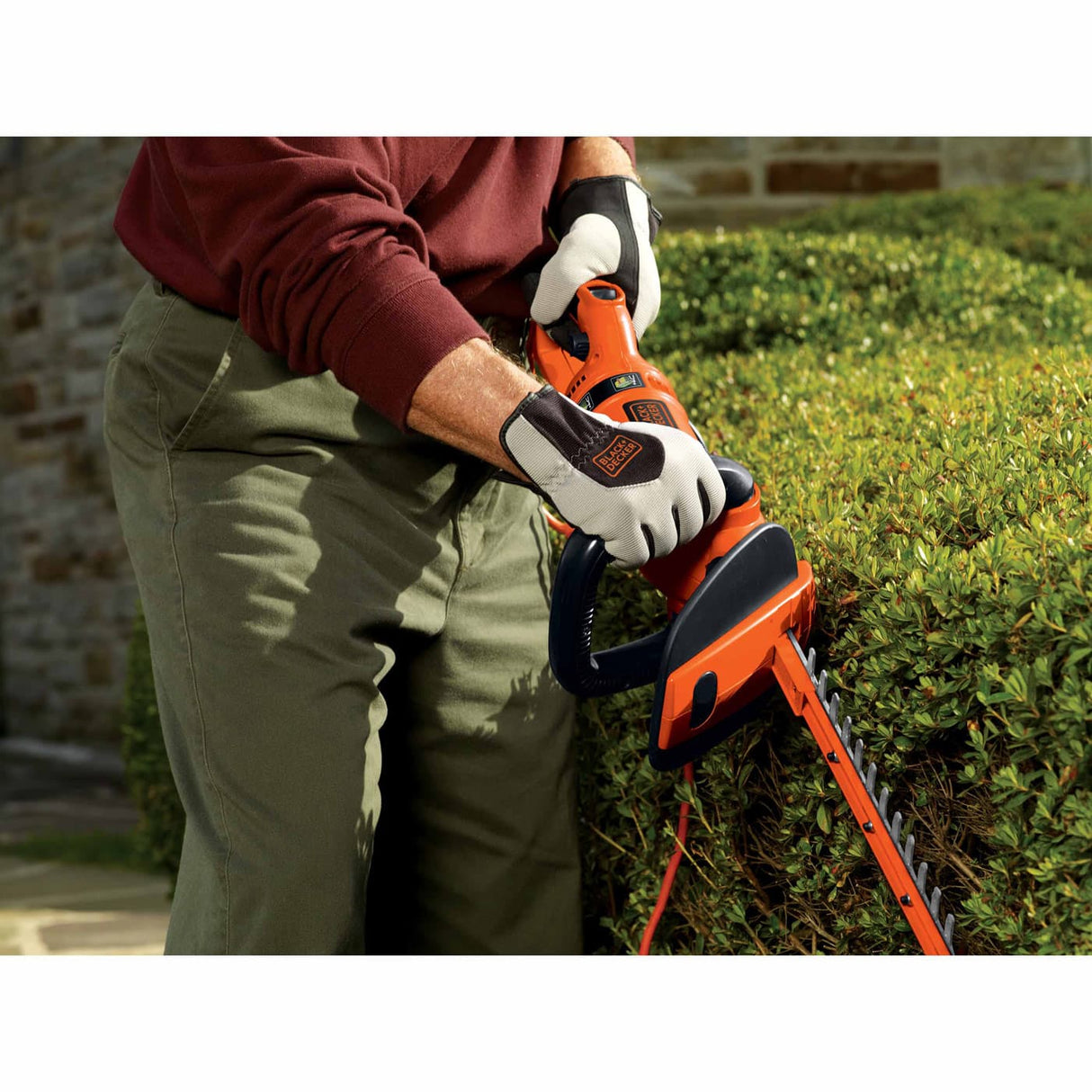 Black & Decker HH2455 24" HedgeHog® with Rotating Handle/ Dual Blade Action - 4