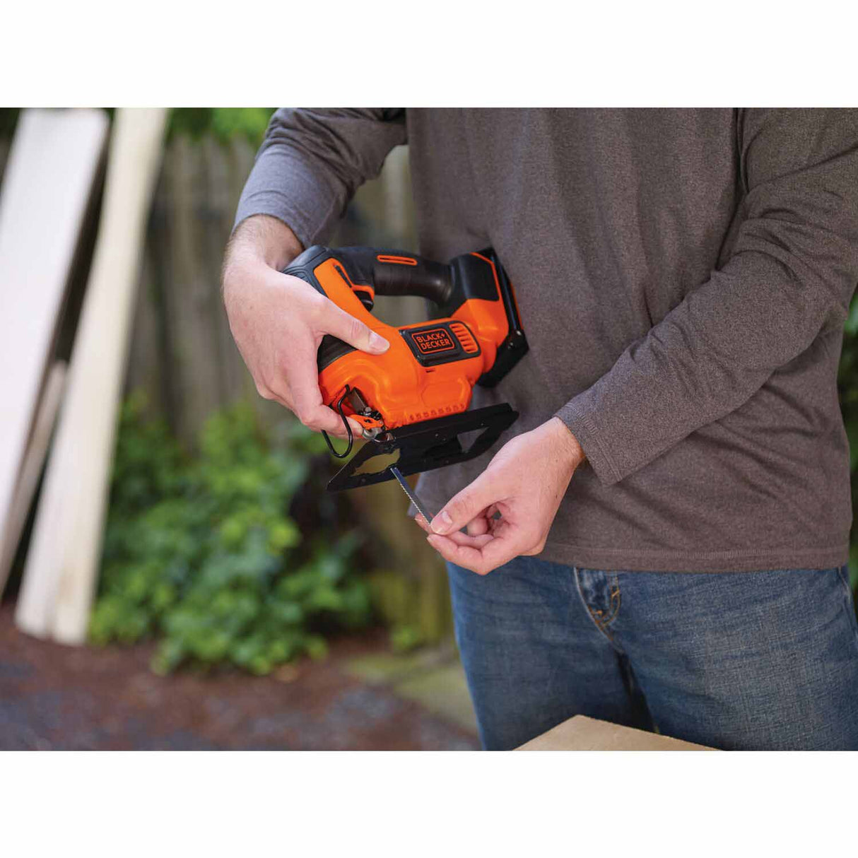 Black & Decker BDCJS20C 20V MAX Lithium Cordless Jig Saw (BDCJS20C) - 8