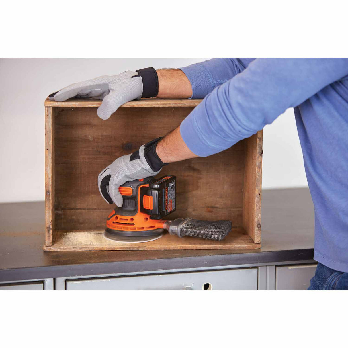 Black & Decker BDCRO20C 20V MAX* Lithium Cordless Random Orbit Sander (BDCRO20C) - 5