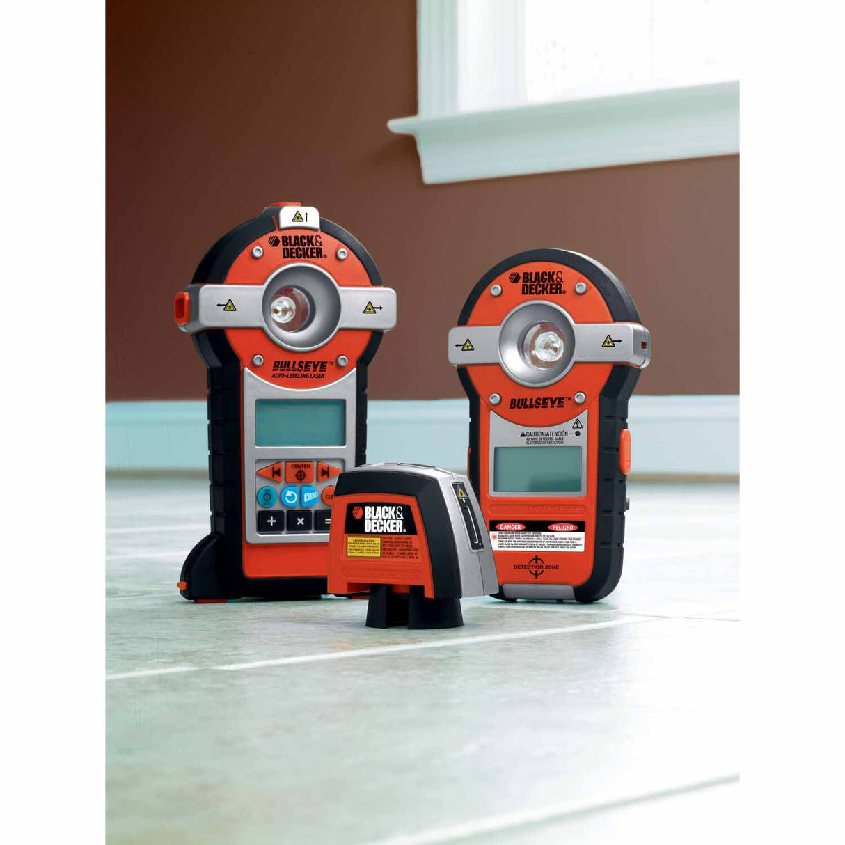 Black & Decker BDL190S Bullseye Auto-Leveling Laser with Stud Sensor - 18