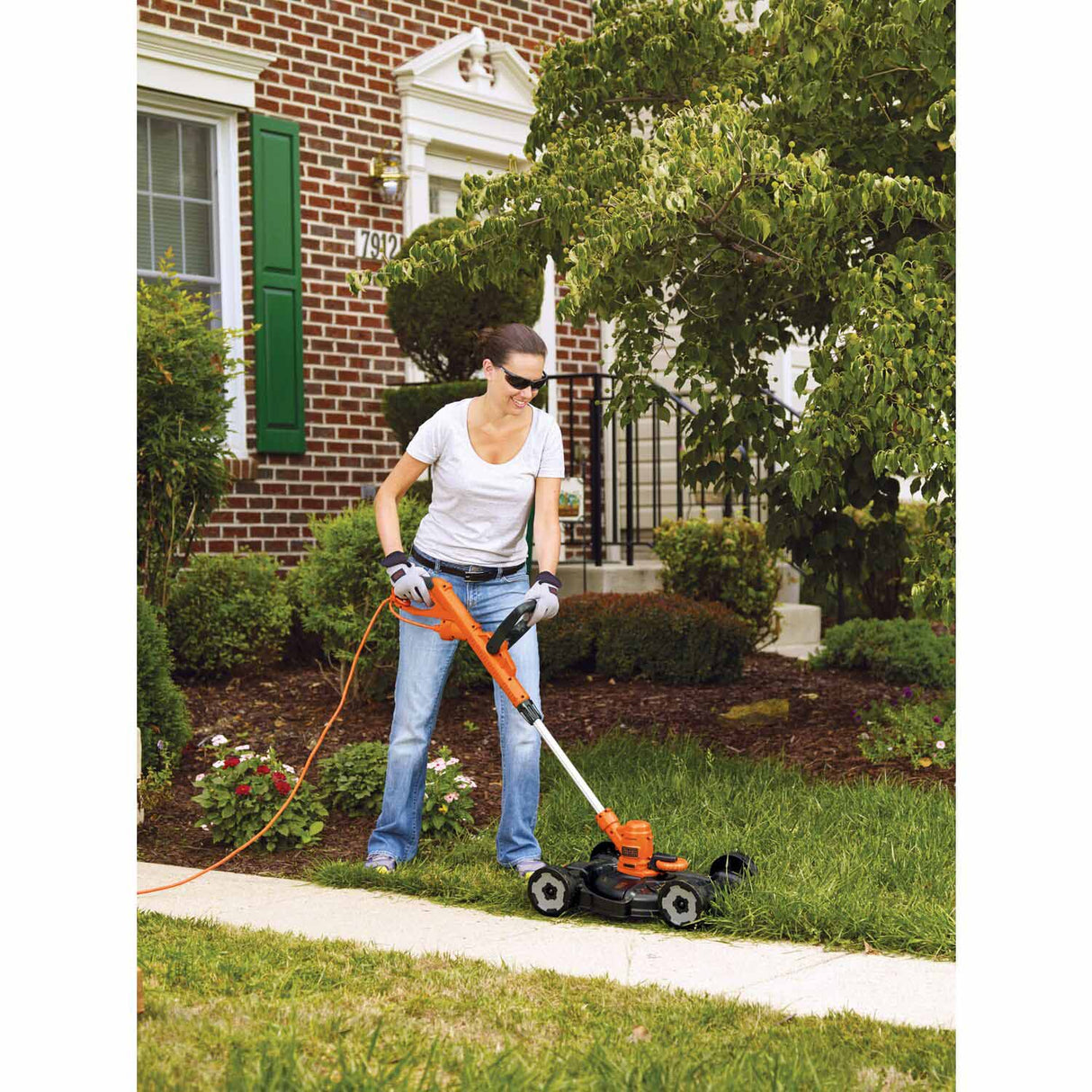 Black & Decker MTE912 6.5 Amp 12 in. Electric 3-in-1 Compact Mower (MTE912) - 7