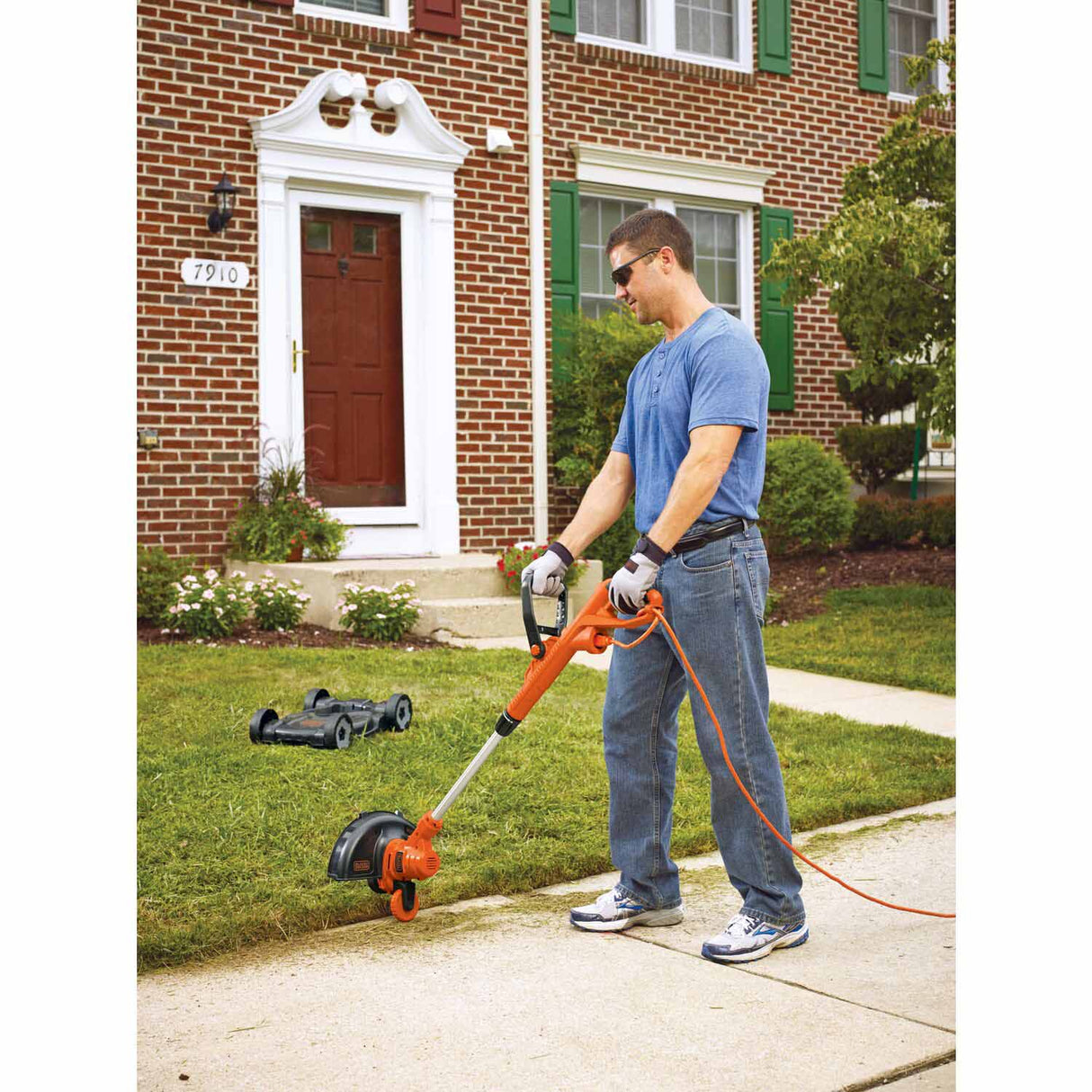 Black & Decker MTE912 6.5 Amp 12 in. Electric 3-in-1 Compact Mower (MTE912) - 11