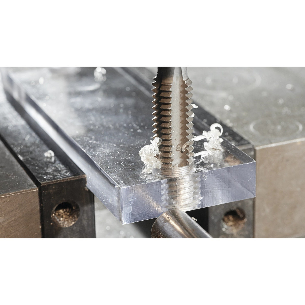 Bosch BDT516F18 5/16-18 Plug Tap with Size F Drill Bit Combo Set (2 Pack) - 3