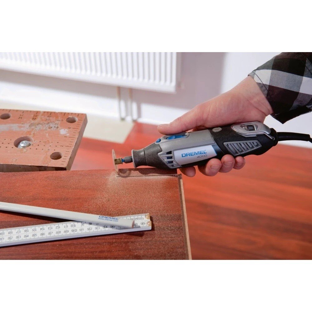 Bosch EZ544 1-1/2" EZ Lock Carbide Grit Cutting Wheel for Wood Plastic and Laminate - 5