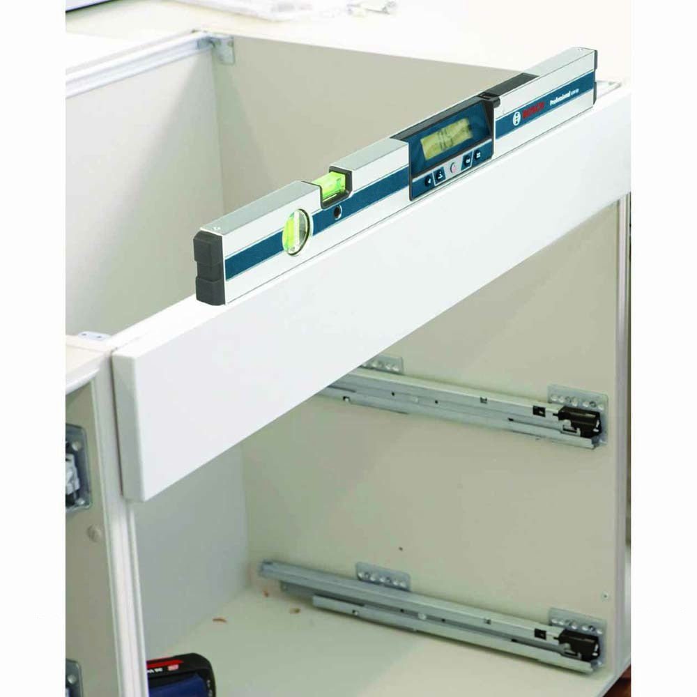 Bosch GIM 60 24" Digital Level - 8