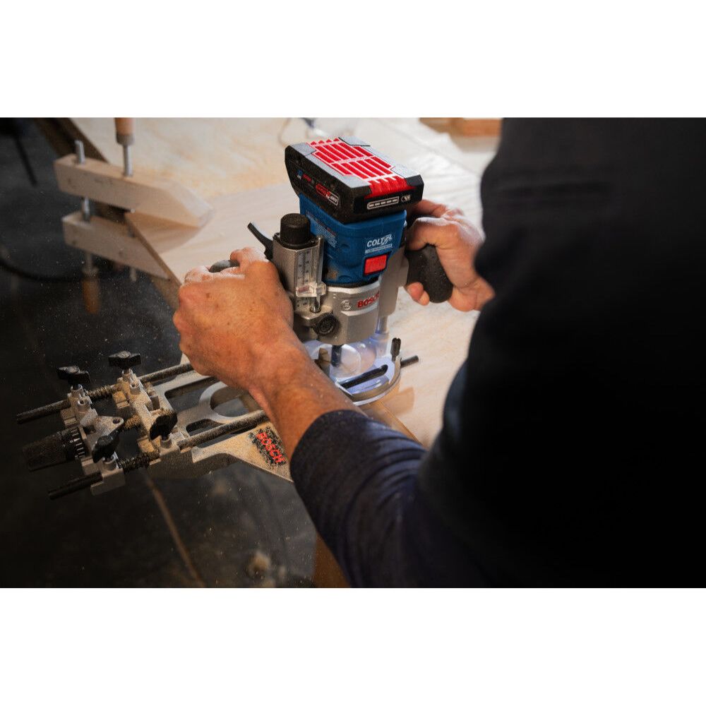 Bosch GKF18V-25PL14 18V Brushless Colt Palm Router Kit with (1) CORE18V 4 Ah Advanced Power Battery and Plunge Base - 9