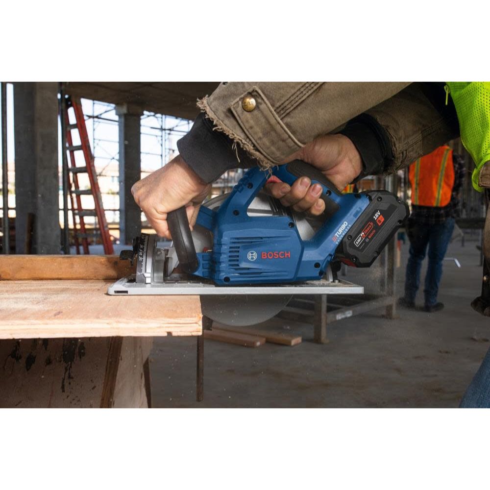 Bosch GKS18V-25GCB14 PROFACTOR 18V Connected-Ready 7-1/4 In. Circular Saw Kit with Track Compatibility and (1) CORE18V 8 Ah High Power Battery - 16