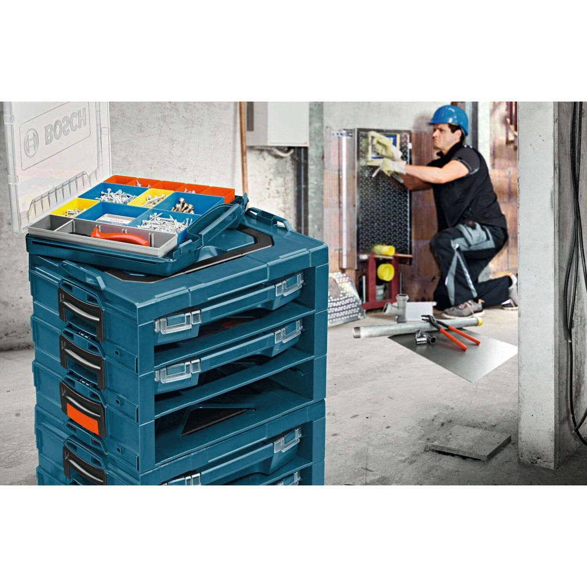 Bosch L-RACK Organizational Shelf Storage System with Drawers and Carry Handle 17.75 x 13.75 x 12.5" - 2