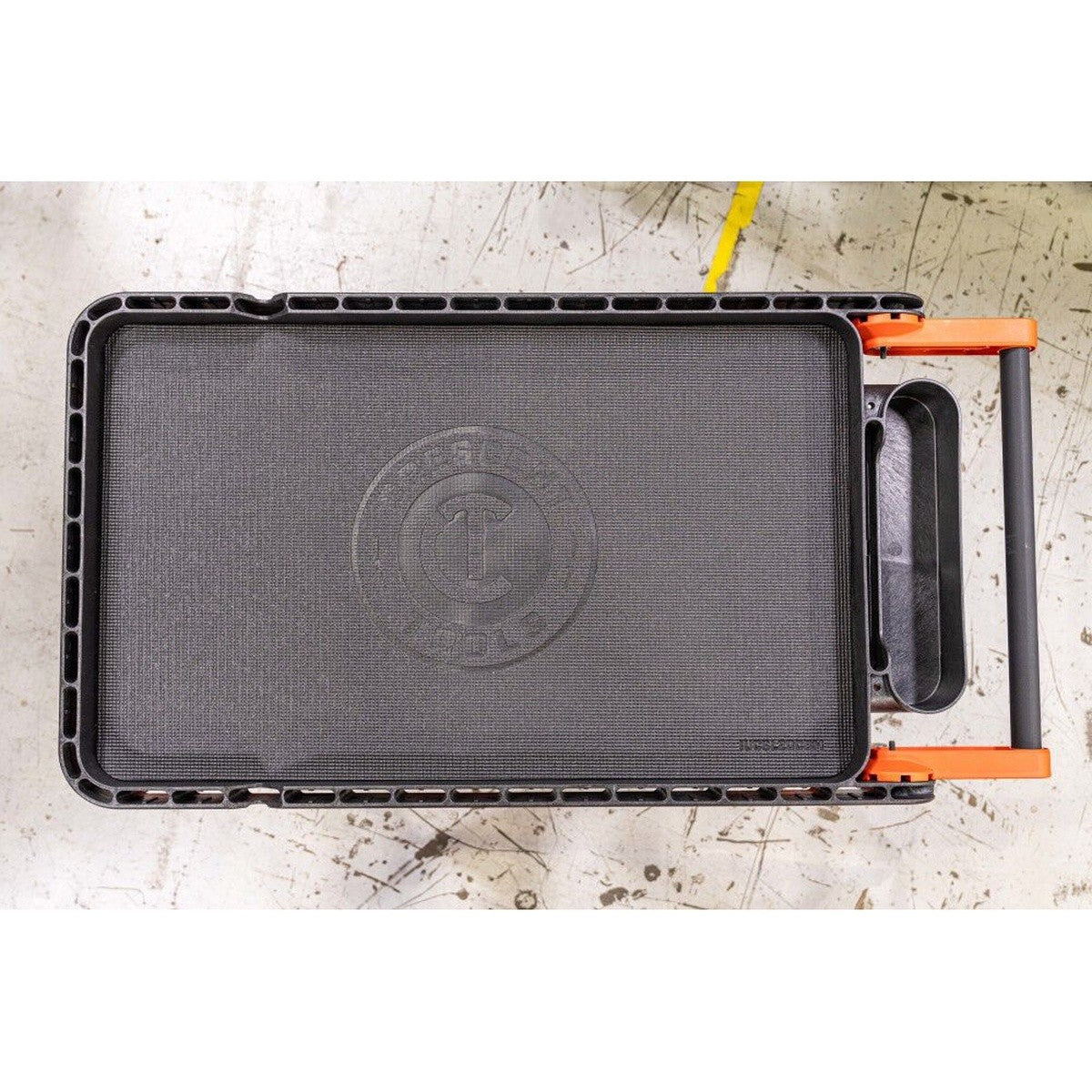 Crescent Tools IUCSL20CBM RAILWORKS Utility Cart PVC Foam Shelf Liners 22.1" x 36.42" Black (20 Pack) - 6