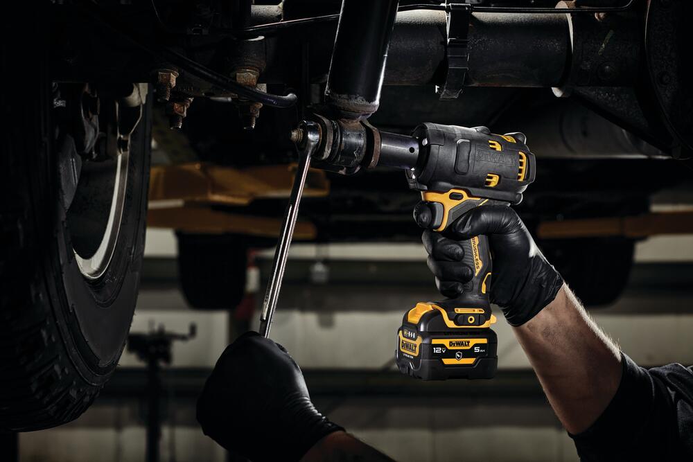 DeWalt DCF901B - 7