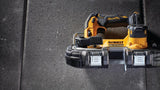 DEWALT DCS377Q1 ATOMIC 20V MAX* Brushless Cordless 1-3/4 in. Compact Bandsaw Kit - 16