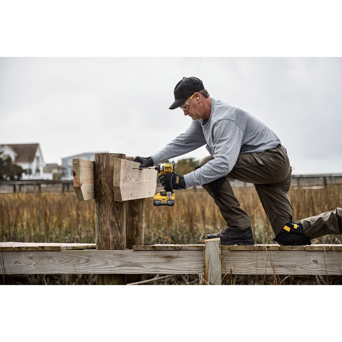 DeWalt DCF860WW1 20V MAX XR 3-Speed 1/4" High Torque Impact Driver Kit - 9