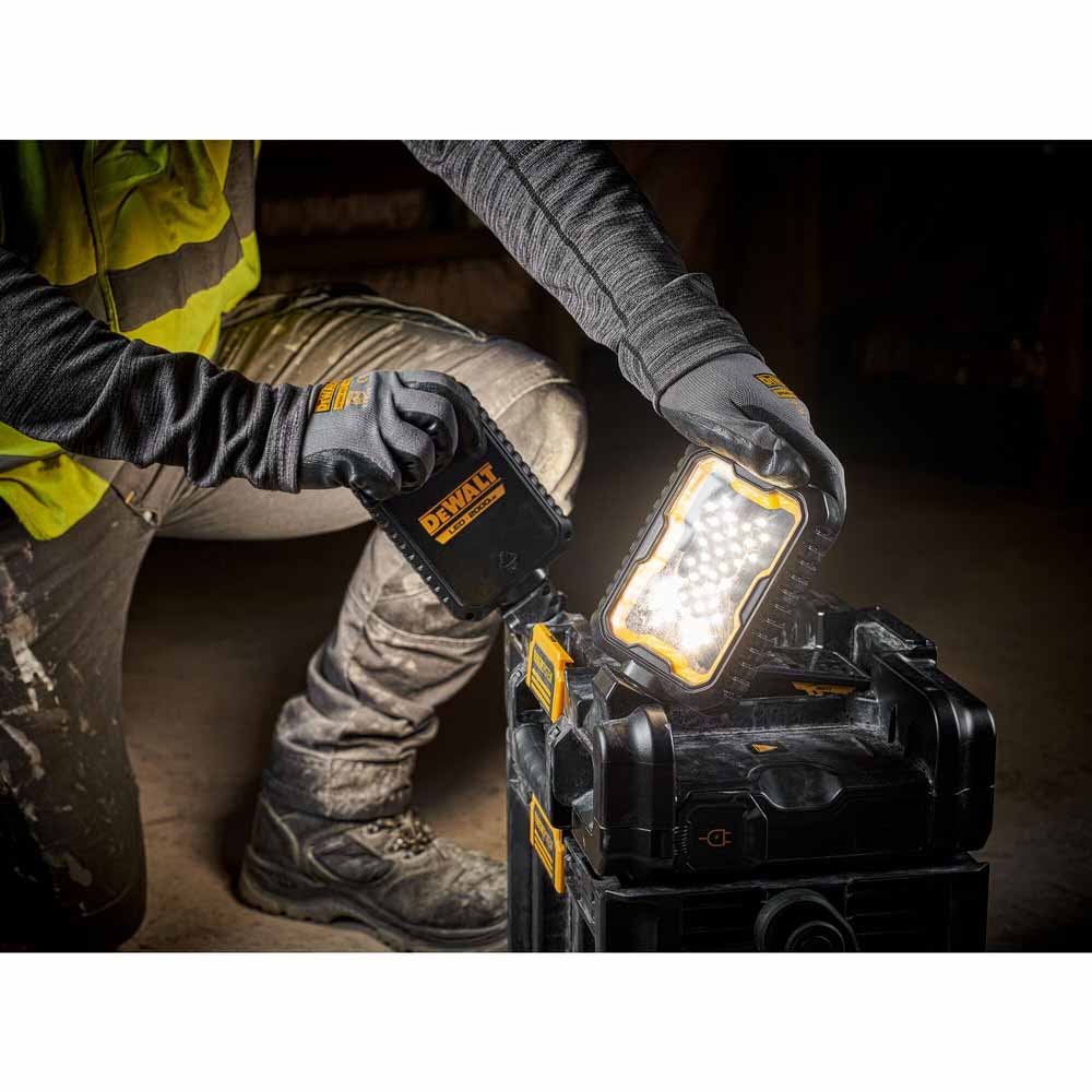 DeWalt DWST08060 Toughsystem 2.0 20V MAX* Light Box - 8